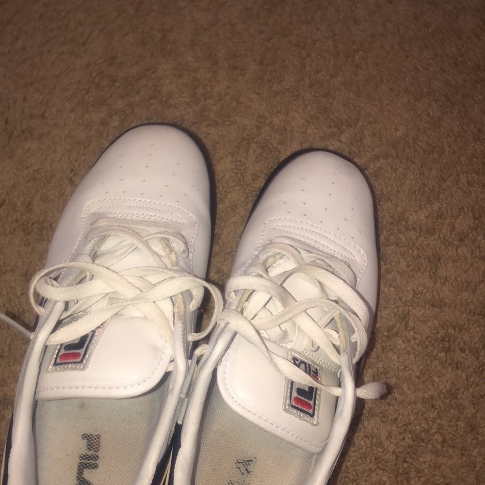 FilA - Picture 4 of 4